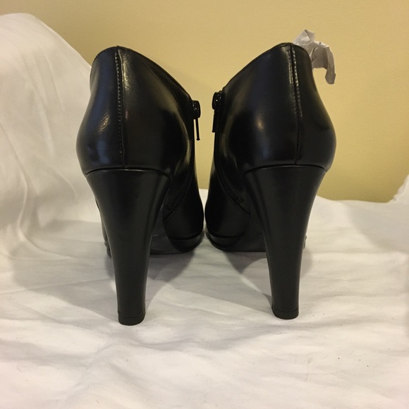 Sesto Meucci Black leather booties - Picture 4 of 8